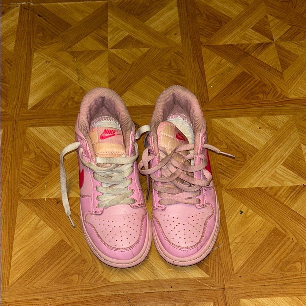 Nike Blush Pink Sneakers
